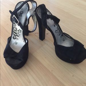 Slinky suede sandals